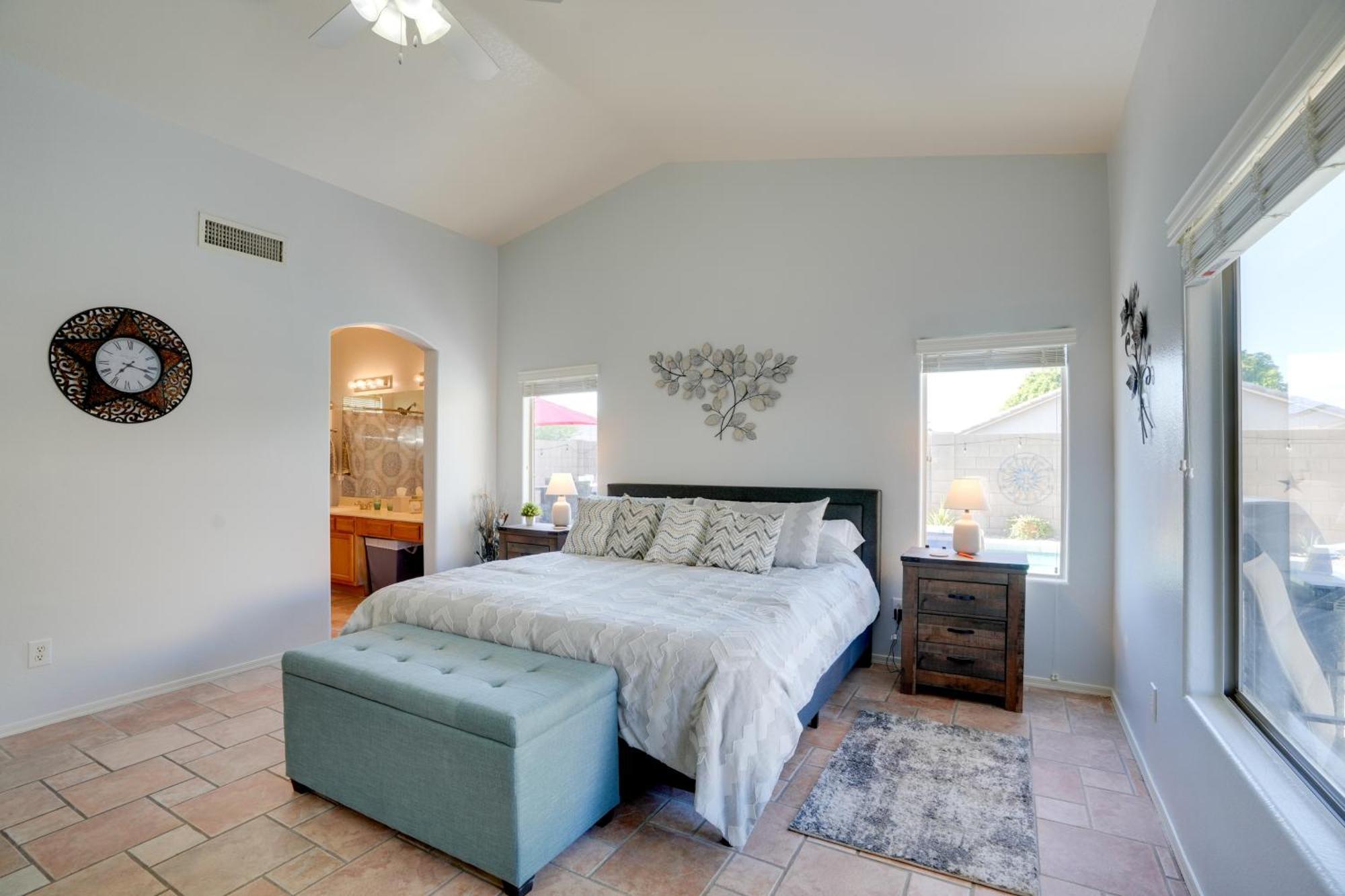 Villa Sunny Surprise Getaway With Private Yard And Pool Esterno foto